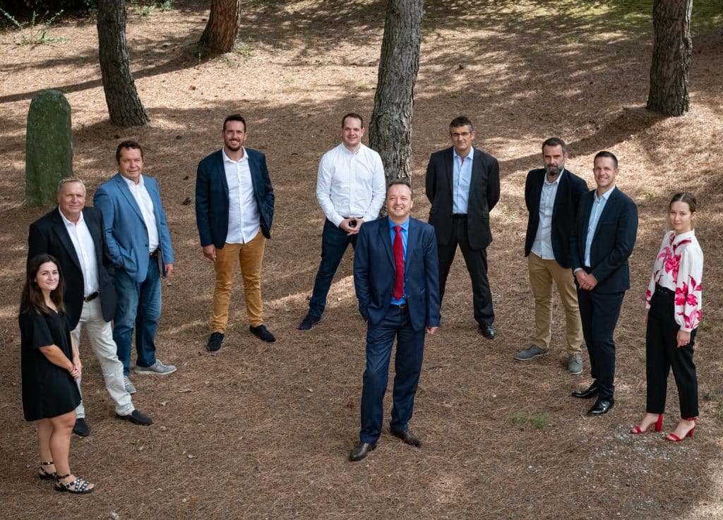 Courtier-cr&eacute;dit-immobilier-conseil-France-DROM-entreprise-emprunt-Financement-pr&ecirc;t maison-rachat de cr&eacute;dit-mensualit&eacute;s-remboursement-courtier cr&eacute;dit